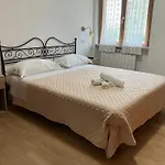 Holiday home Fermete Chi!